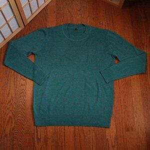 Unknown Brand Crewneck Soft Sweater